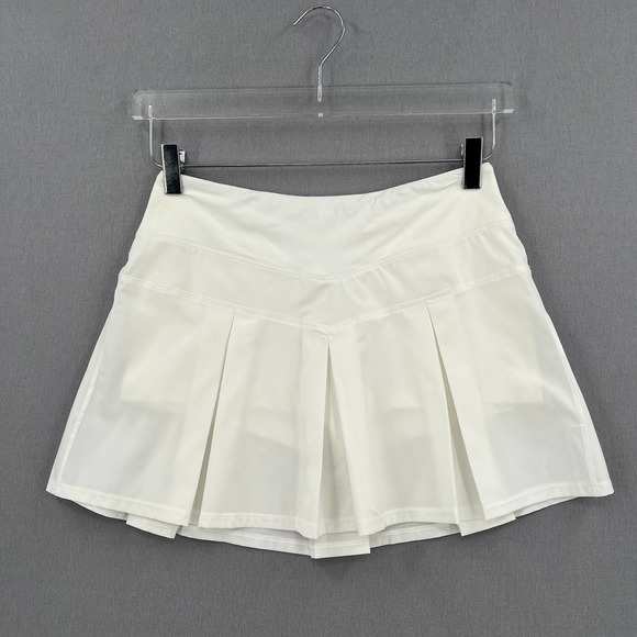 Ivivva Bottoms Ivivva Lululemon Skirt Girls 4 White Pleated Skort